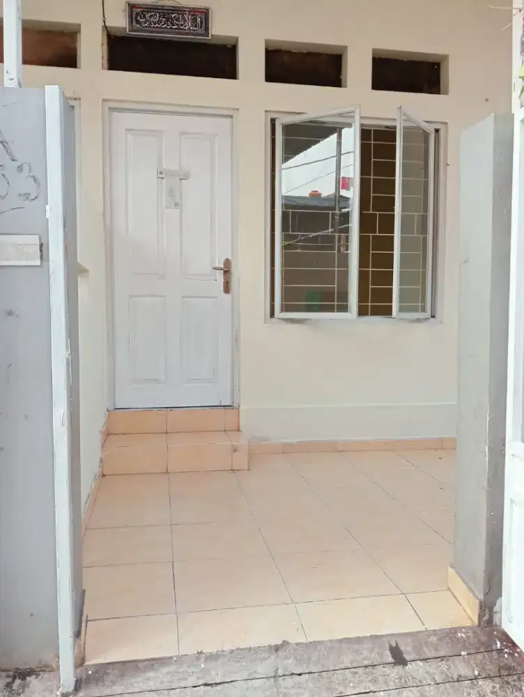 DISEWAKAN RUMAH DI MASNAGA BINTARA JAYA