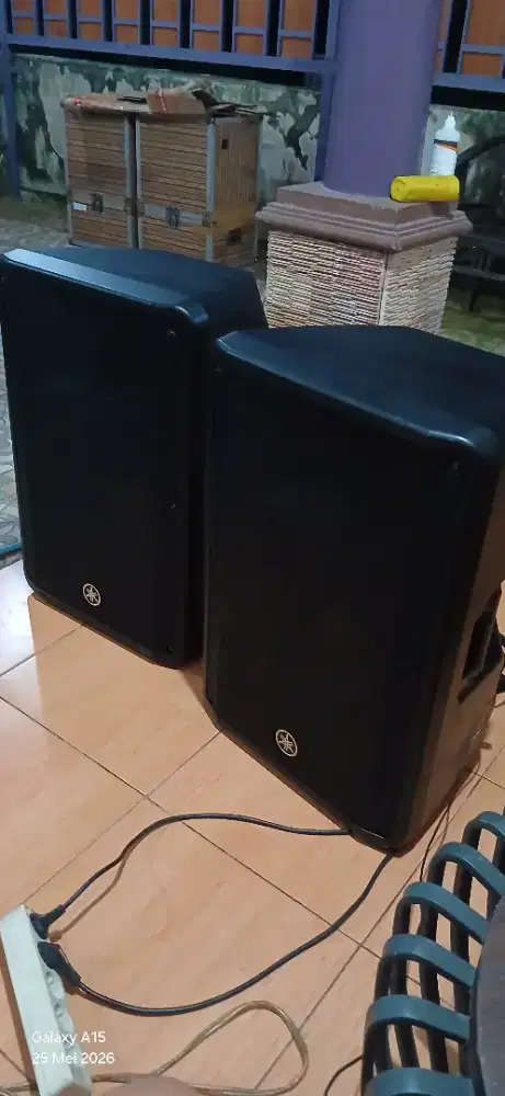 Speaker aktif yamaha dbr 15 ori normal mulus