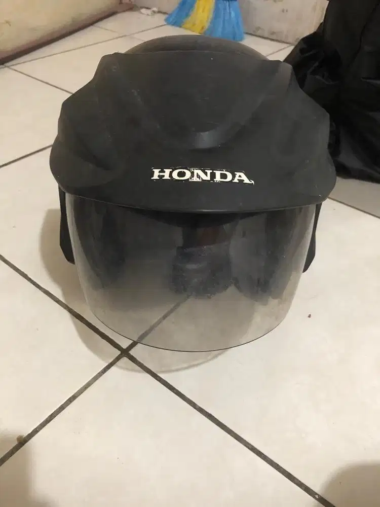 Dijual Helm Bawaan Honda AHM – Tahun 2022