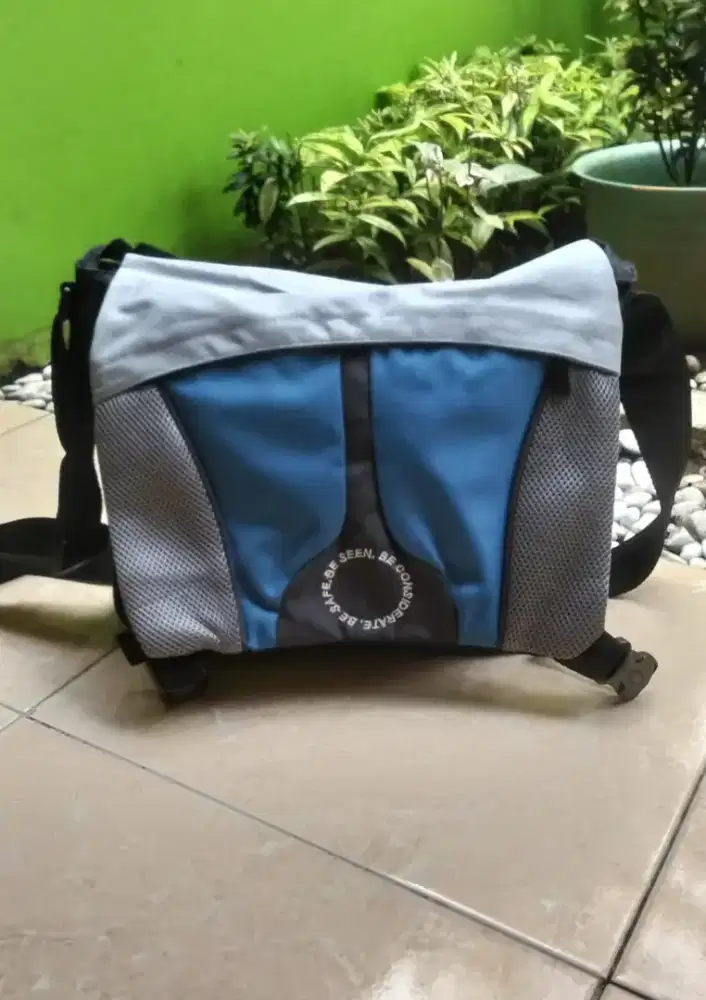 Tas Selempang impor