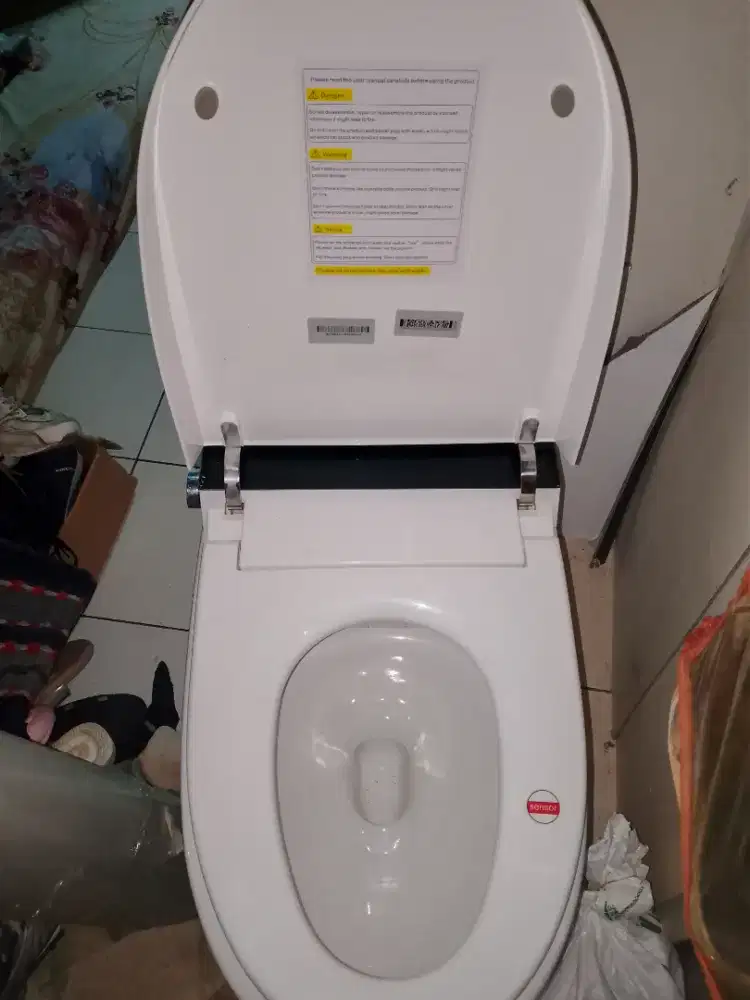 Kloset duduk otomatis