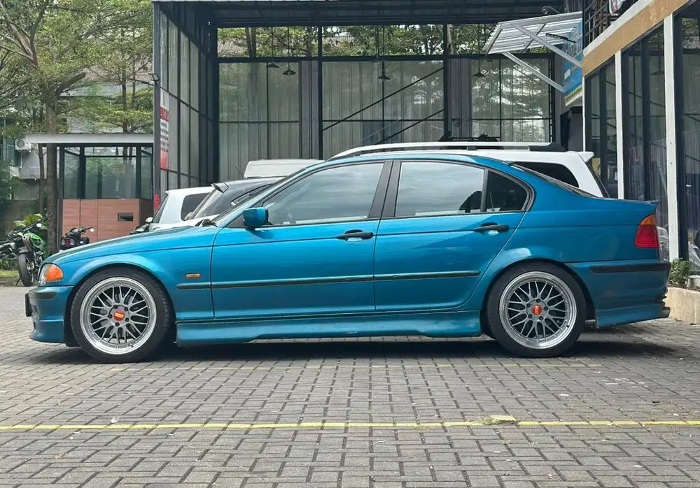 BMW E46 M43 318i 2001 Atlantis Blue (rare colour)