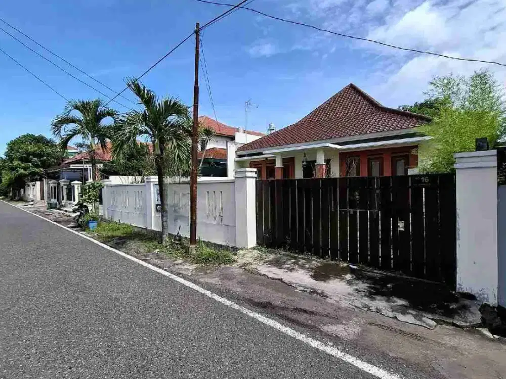 dijual rumah kerten laweyan solo