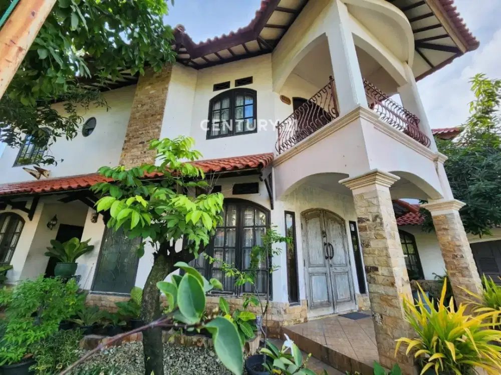 Rumah Hook Mewah Asri Di Griya Bintara Indah Bekasi  LT 411m