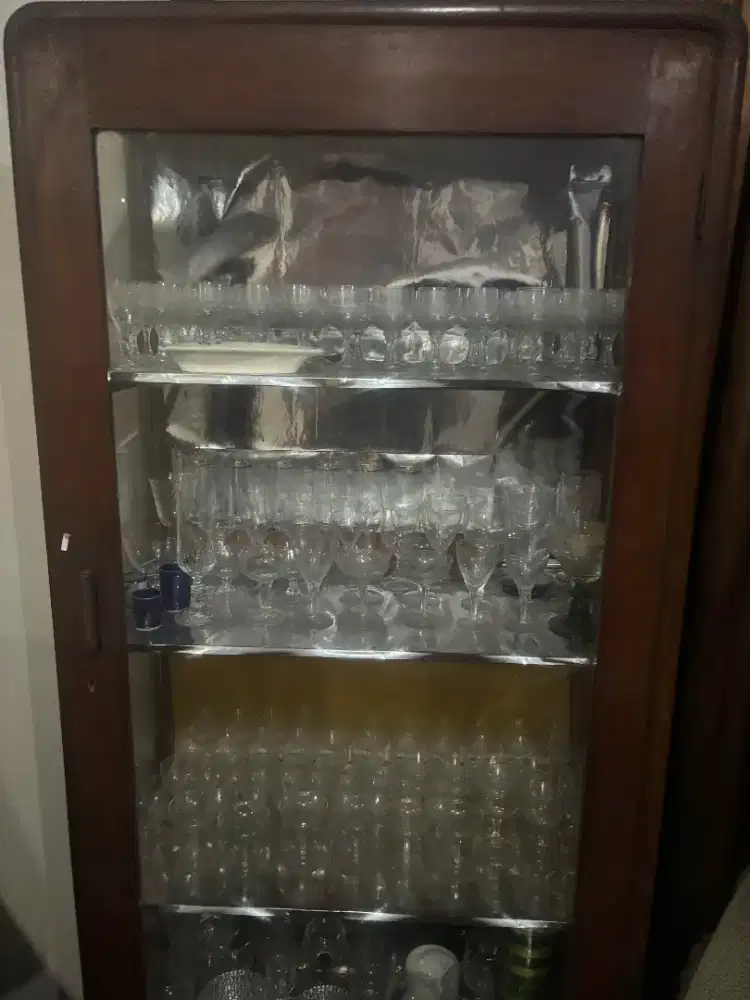 DIUUAL GELAS IMPORT CRISTAL DARI GERMAN BEKAS PAKAI KONDISI GRESS