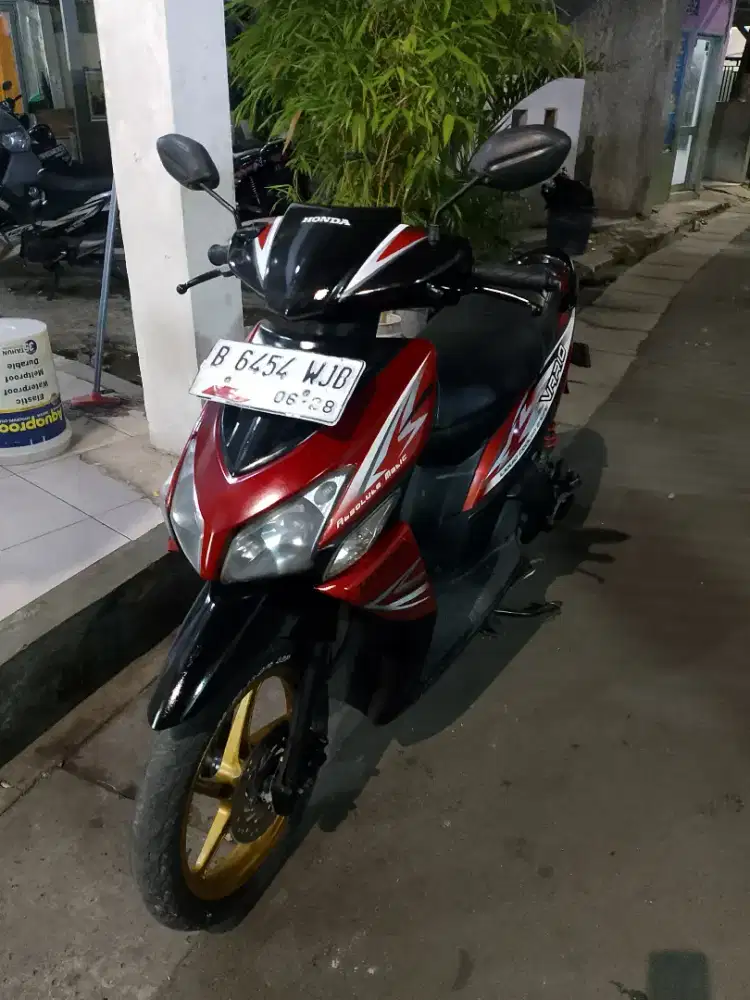Vario karbu tahun 2013