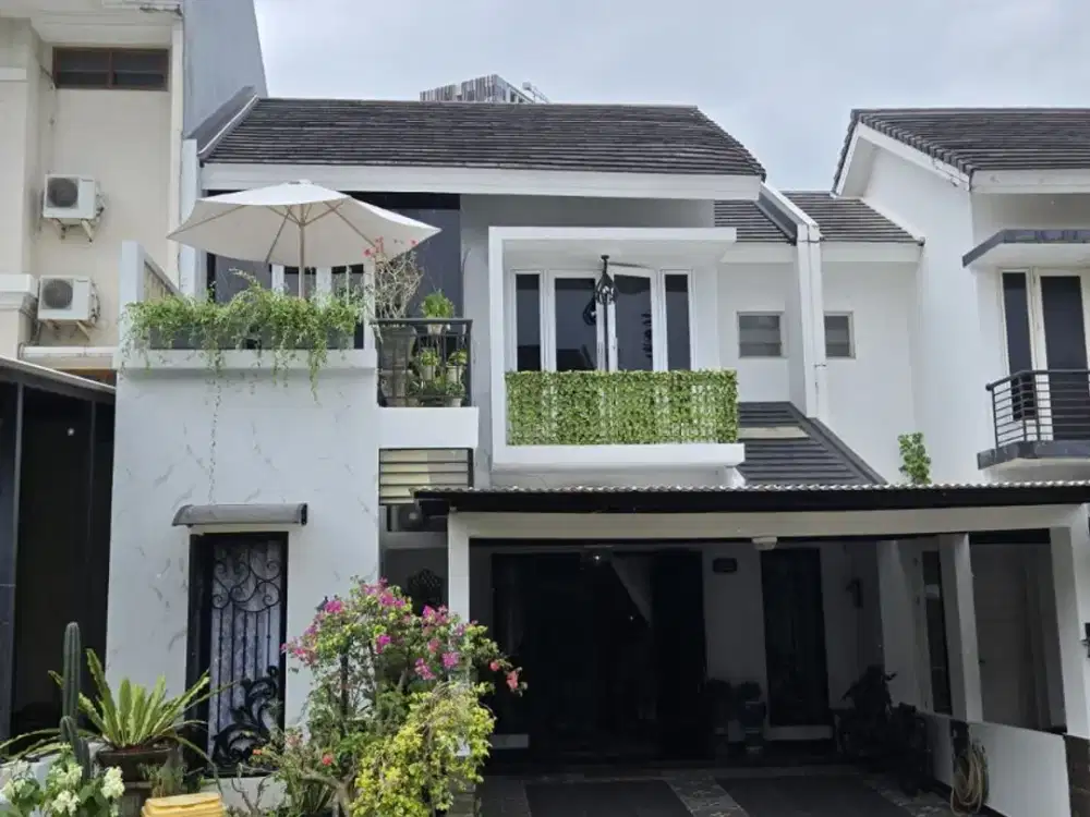 Dijual Rumah Bagus 3 Lantai Semi Furnish Delatinos BSD City