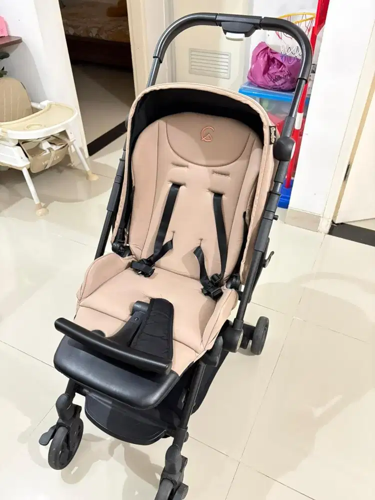 Stroler bayi anak
