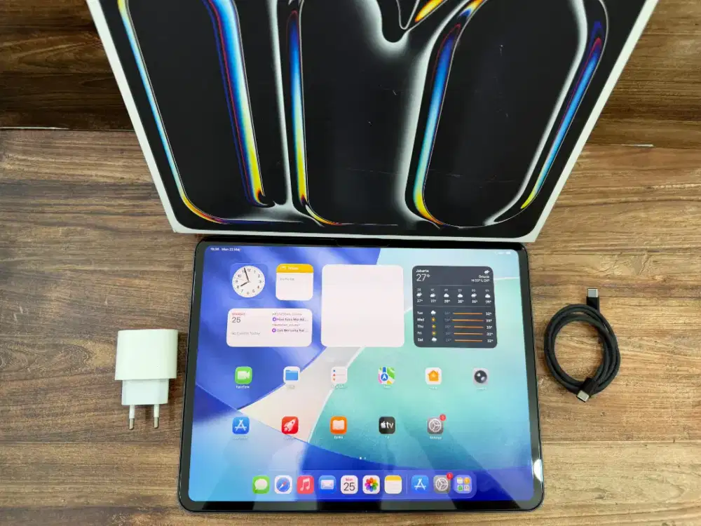 Ipad Pro M5 13 inch Wifi 256GB Black Ex Ibox Garansi On Bisa COD