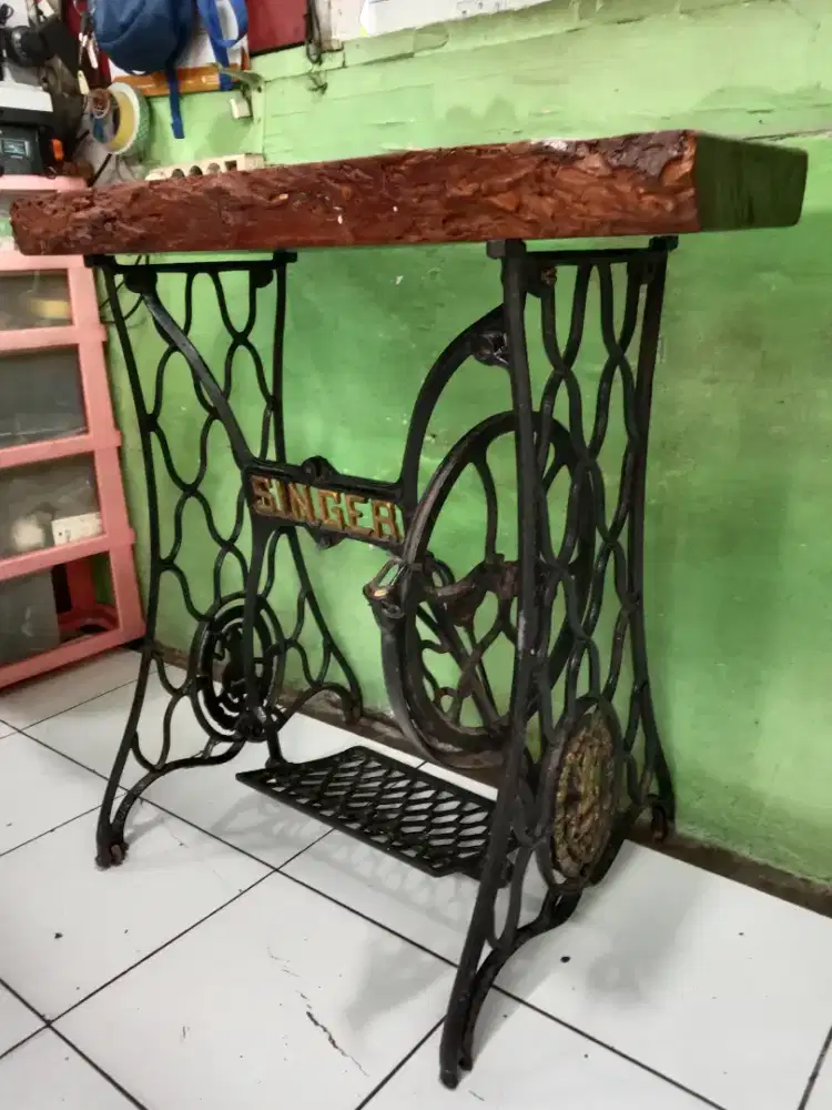 Kaki meja besi model Laba-laba