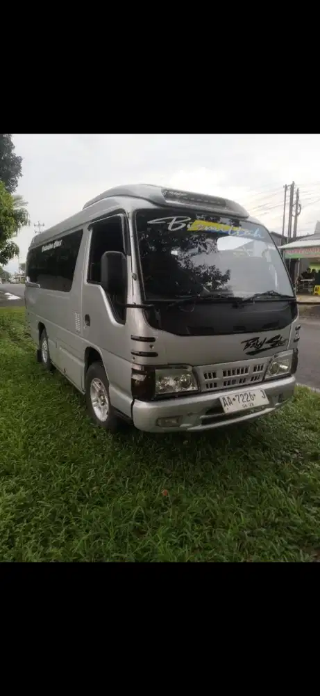Isuzu Elf 2011 Diesel