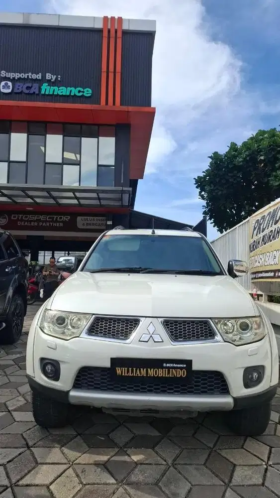 Mitsubishi Pajero Dakar Matic Tahun 2012