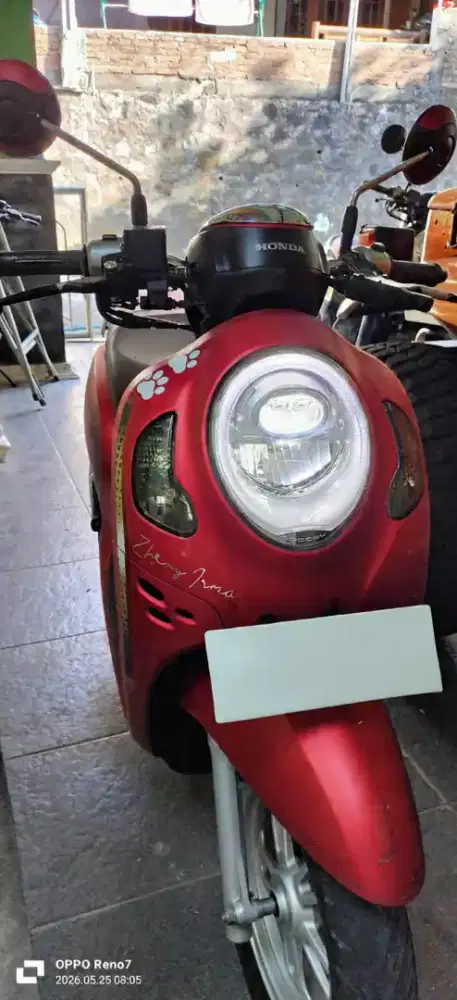 Di jual Honda Scoopy stylish 2023 keyless,pajak panjang ,no minus-