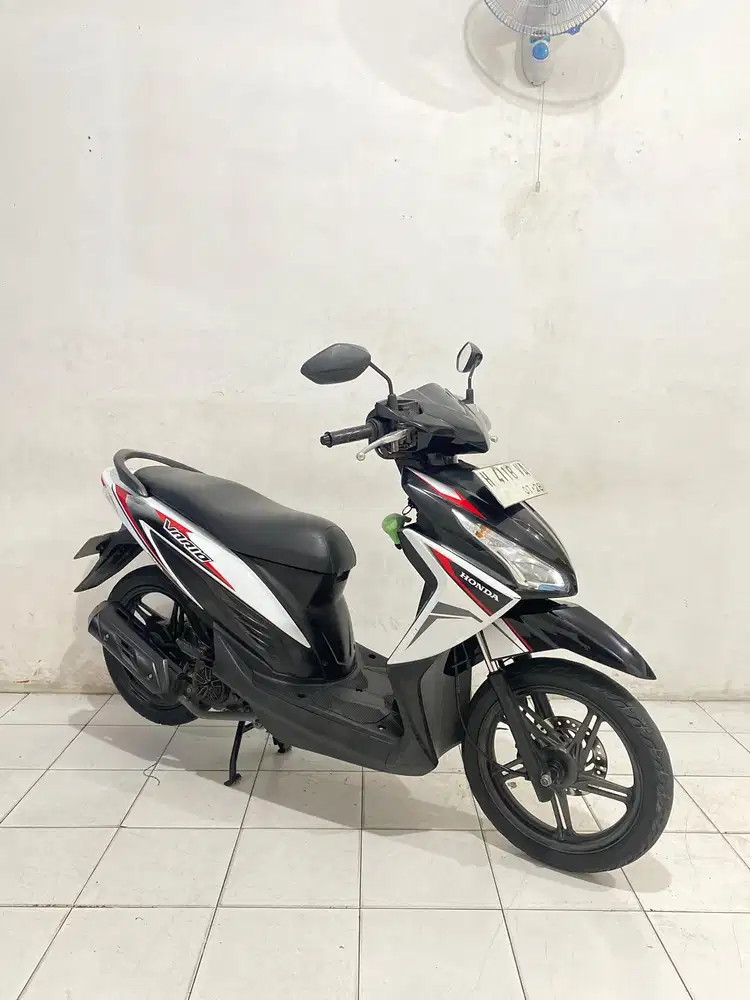Vario 110 led 2018 hitam putih