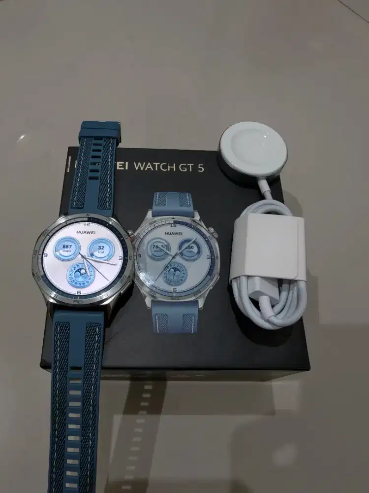 Huawei Watch GT5 Blue