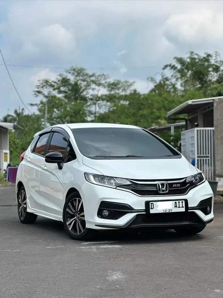 Jazz GK5 RS automatic cvt 2019