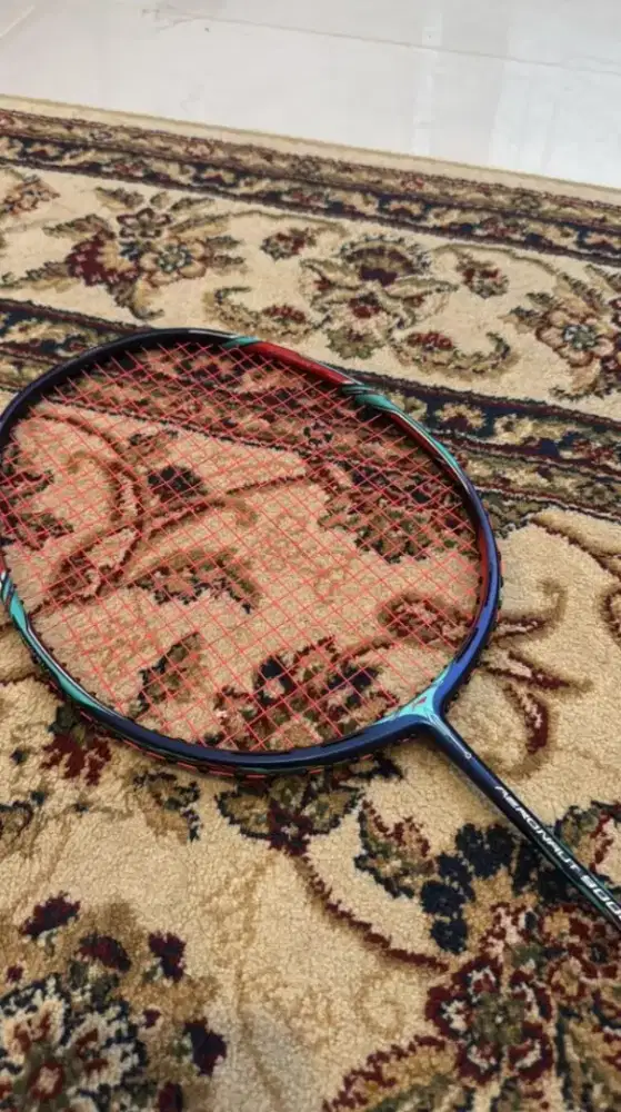 Raket badminton Lining