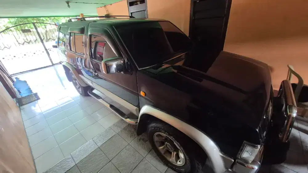 Nissan Terrano 2001 Bensin
