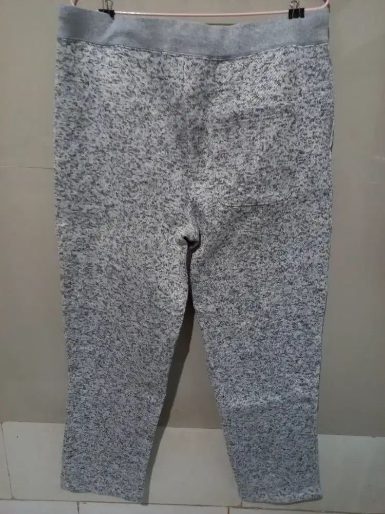 Jogger OP bekas seperti baru