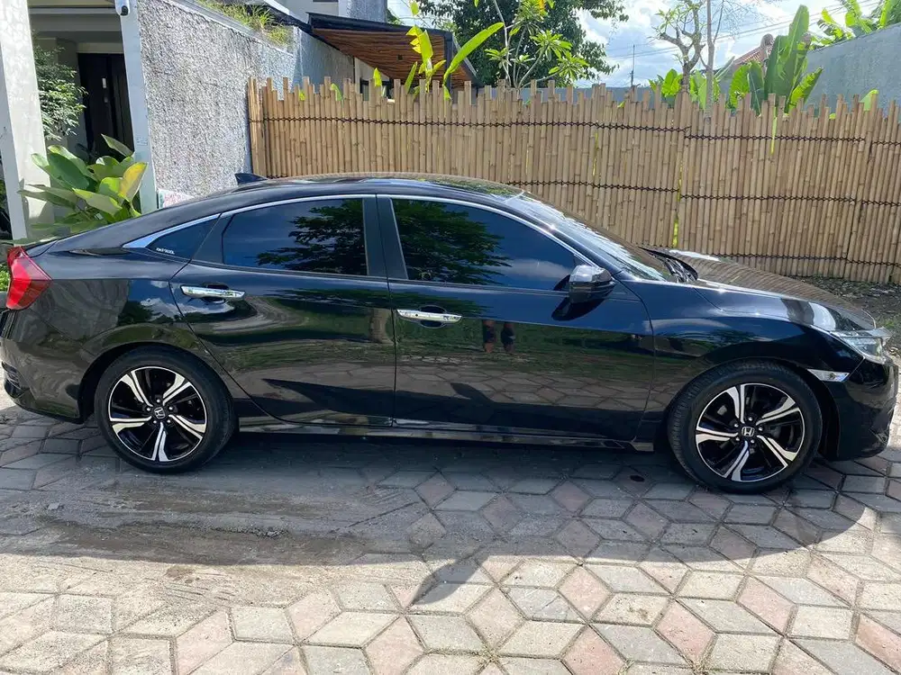 Honda Civic Turbo Sedan 2017