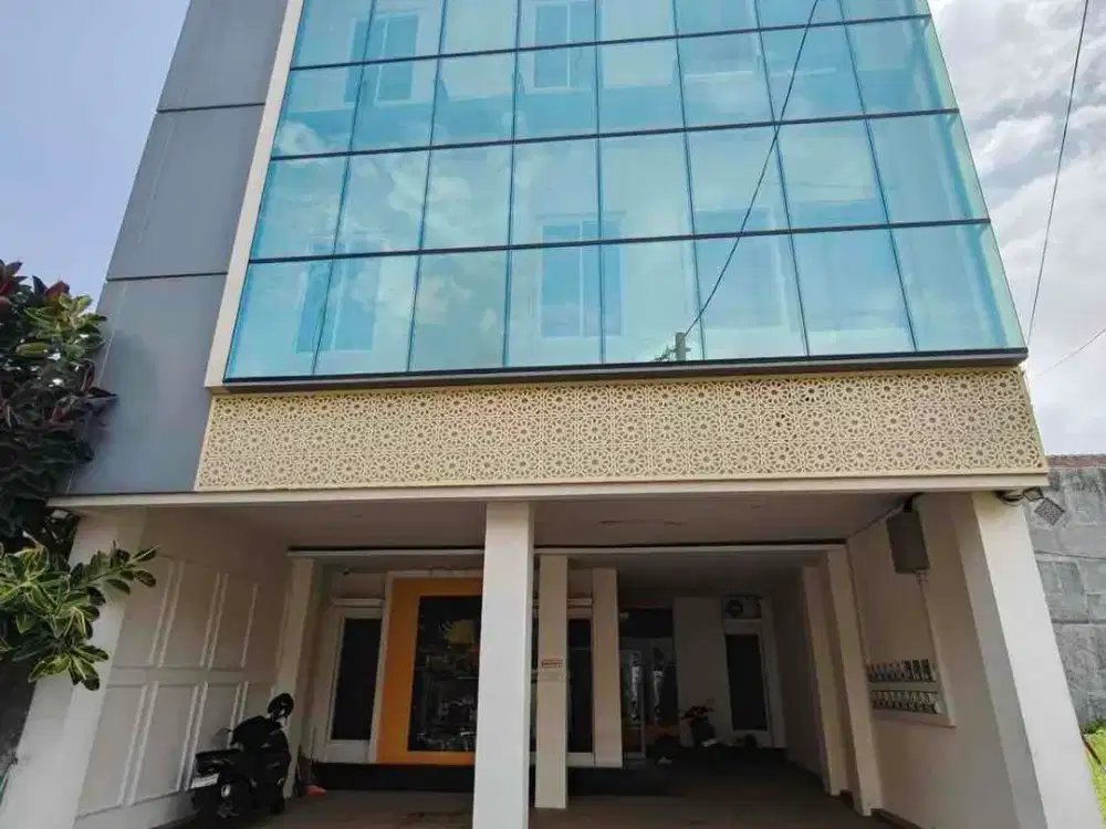 Guest House 4Lt Dekat Graha Saba Buana.