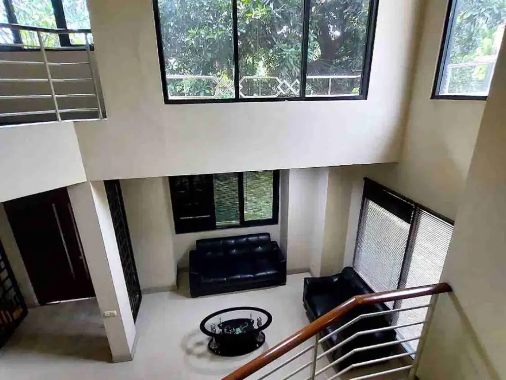 Dijual tanah dan bangunan siap huni di TB Simatupang Jakarta Selatan