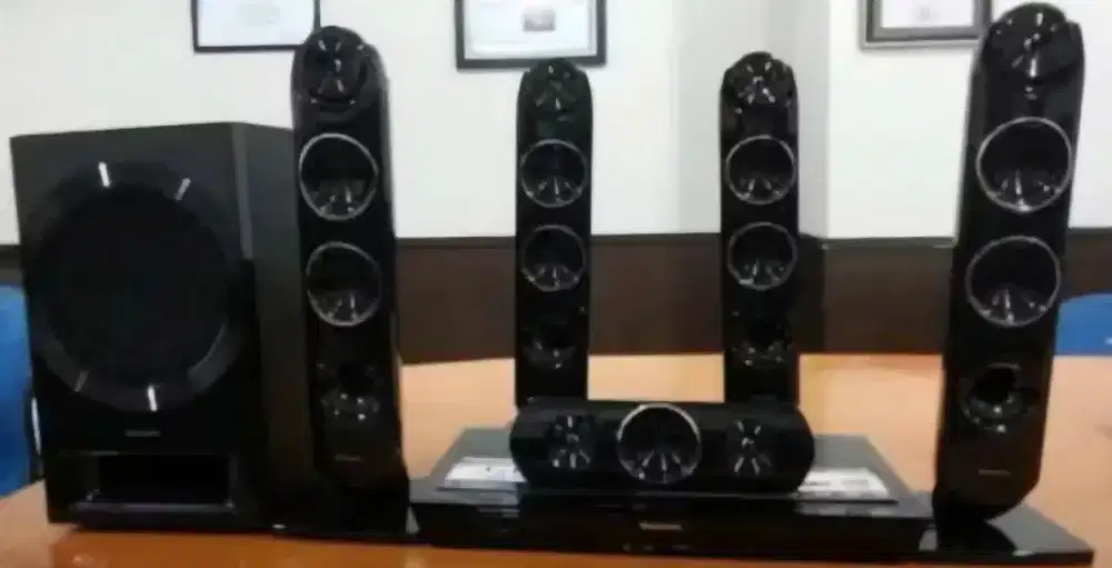Panasonuc Home theather SC XH 333 5. 1 chanel