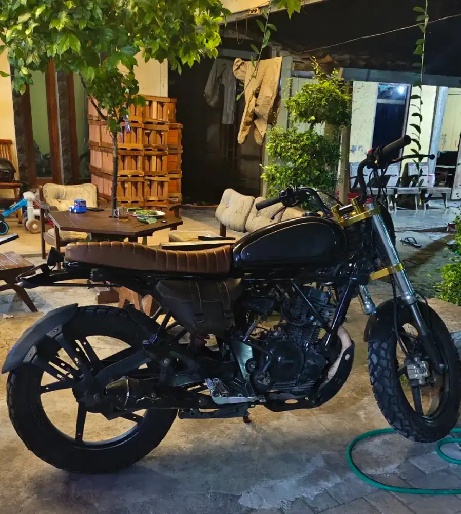Jual motor byson 2013