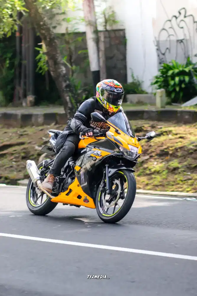 Suzuki GSX th 2021 keyless