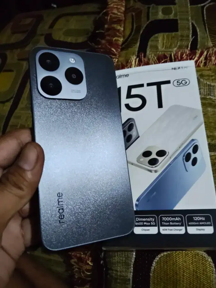 Realme 15T 5G 8/128gb istimewa garansi panjang
