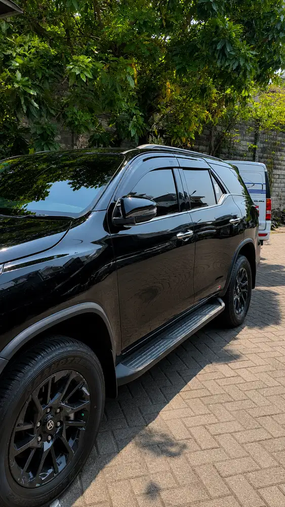 Toyota Fortuner 2023 Diesel