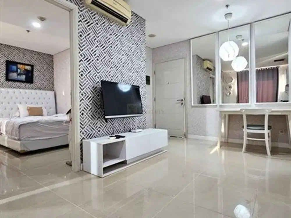 Posisi Hook Sewa 2BR Furnished Bagus di Apartemen Madison Park Akses Langsung ke Mall Central Park, Taman Anggrek, Kampus Ternama & Perkantoran KOPRA