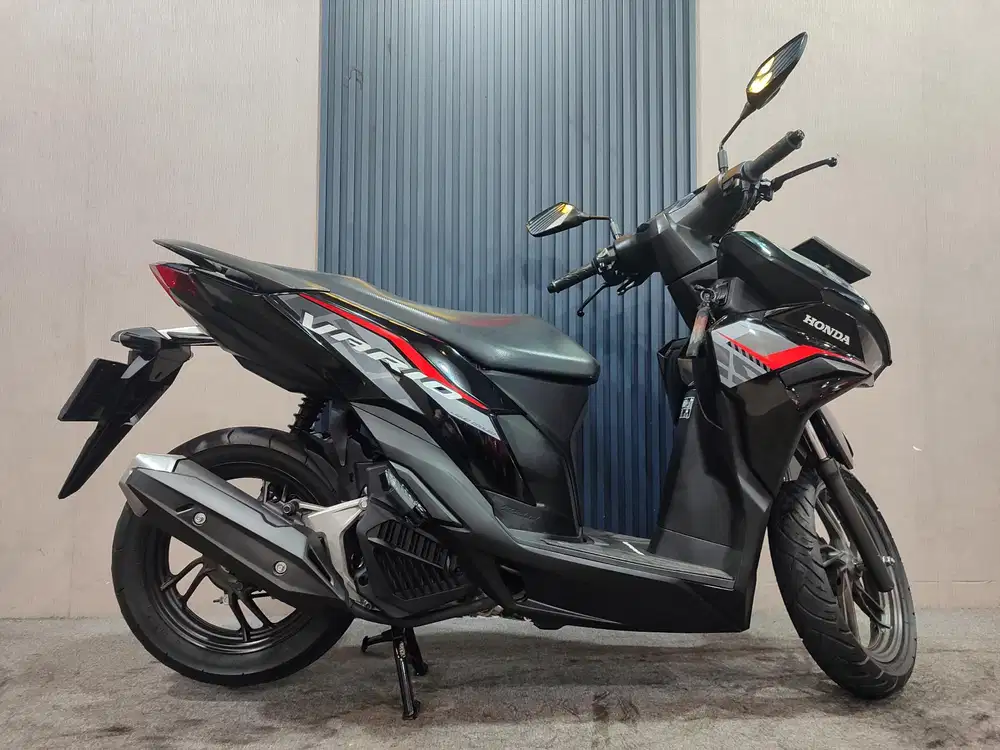 Vario 125 CBS 2023 istimewa mulus terawat siap pakai...