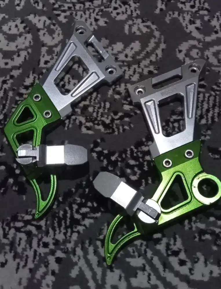 Kustep Belakang Ninja 250
