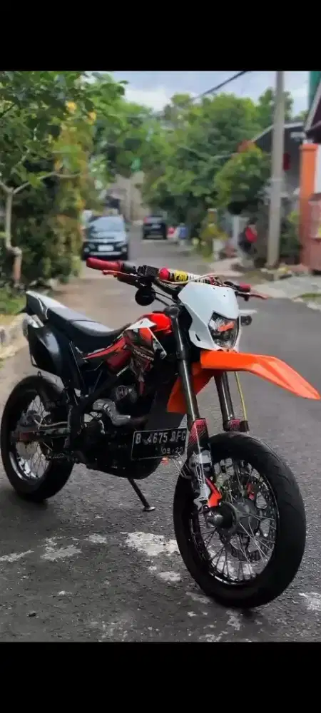 Kawasaki Dtracker 2015