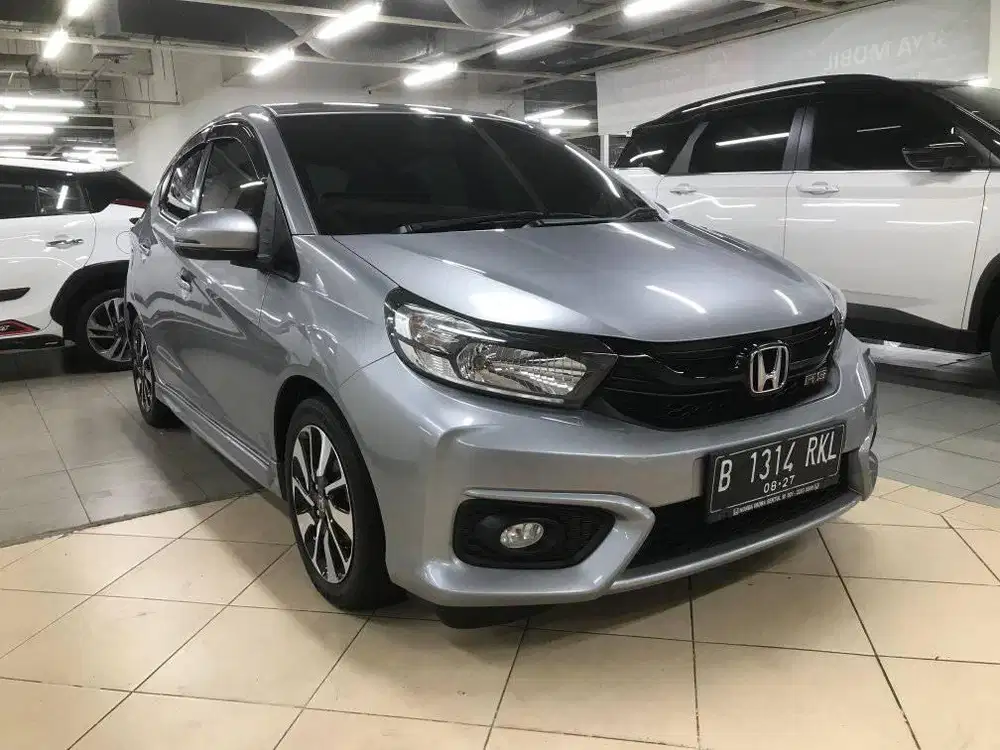 Honda brio rs 2022 at siap pakai