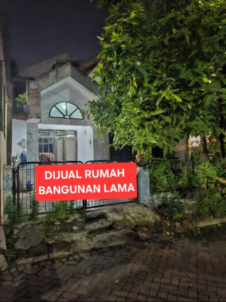 Dijual Rumah Standart di Taman Surya Jakarta Barat