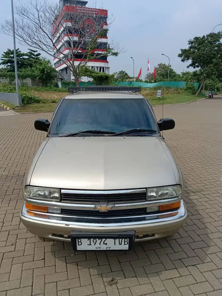 CHEVROLET BLAZER DOHC LT 1997 - MINT CONDITION