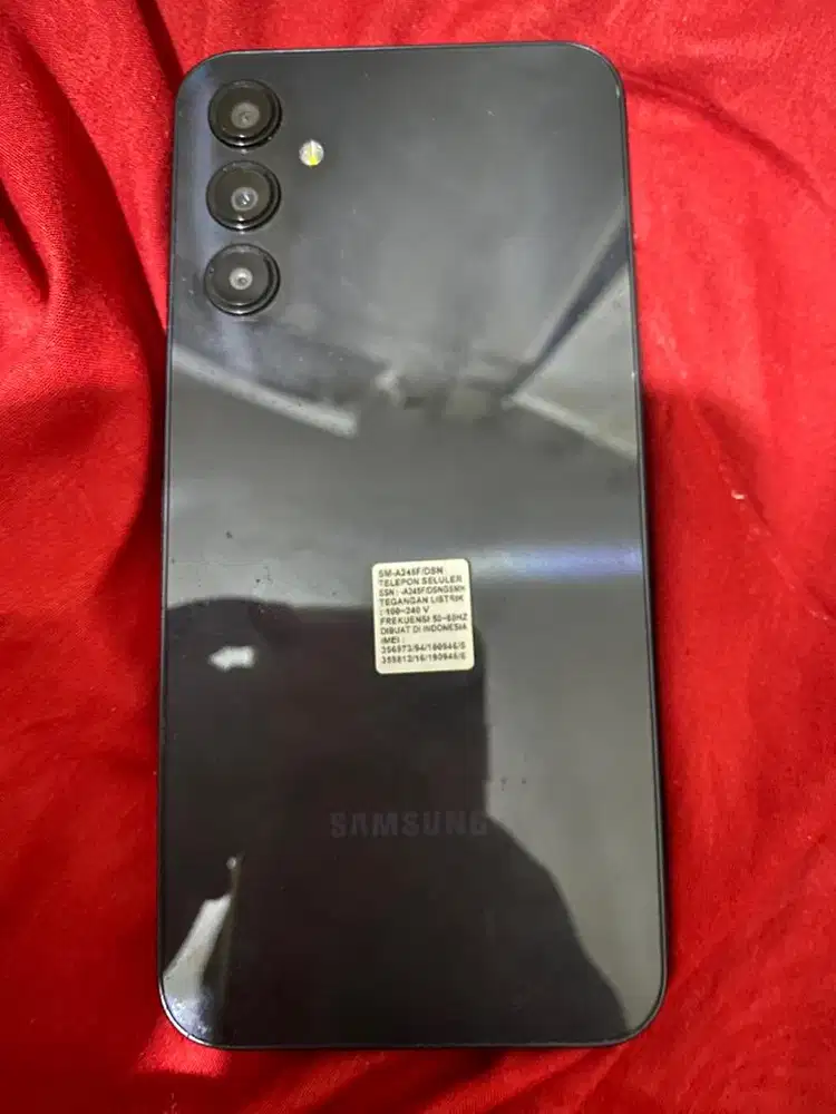 Samsung A24 8/128