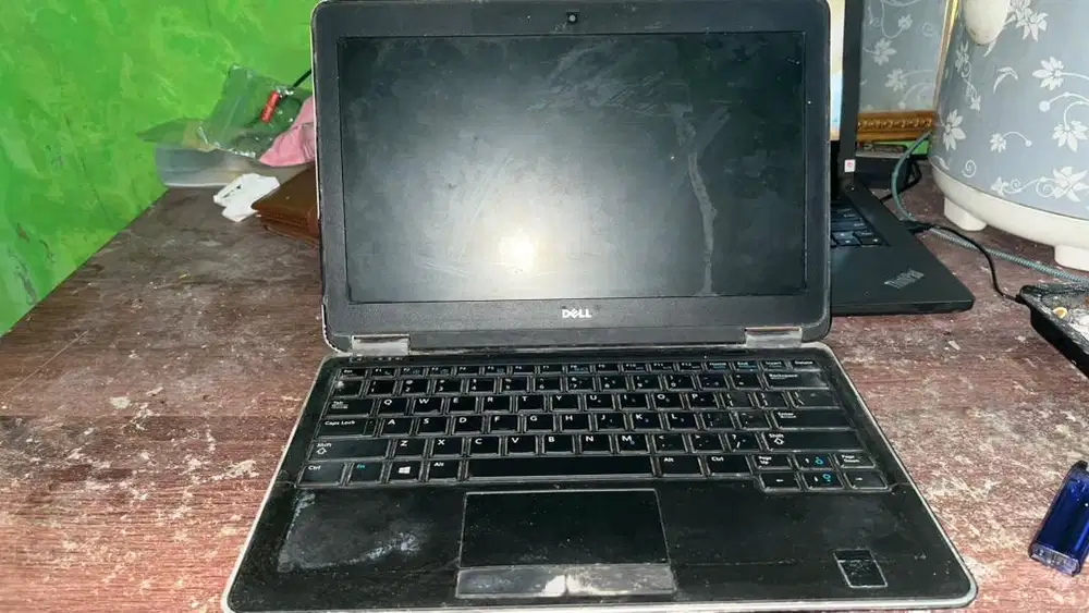 Dell Latitude E7240 Mati Total (Kena Banjir) - Bahan Kanibalan