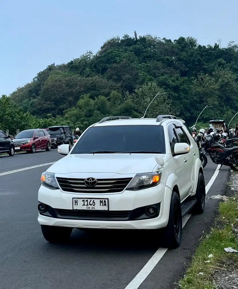 Toyota Fortuner 2012 Diesel