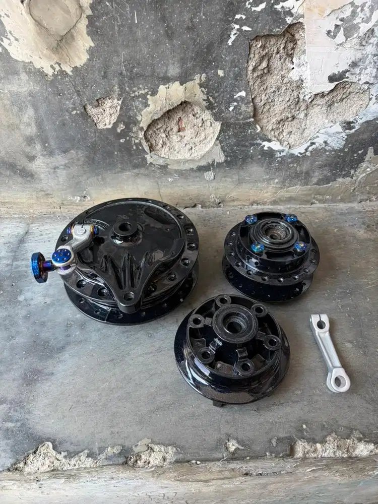 Tromol ninja M dan tromol mio