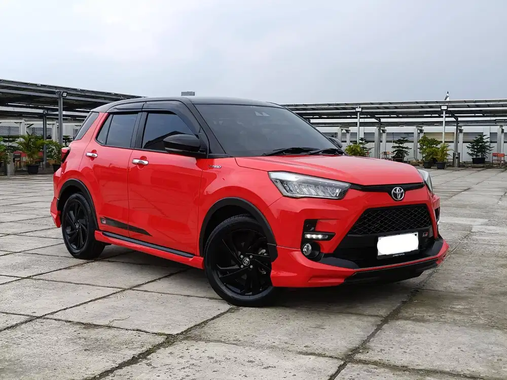 (TDP 35JT)LOW KM 25RB ! RAIZE GR SPORT 1.0 TWO TONE TSS CVT 2022 MERAH