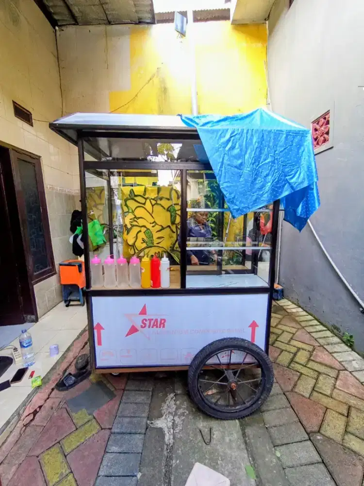 Di Jual Rombong bekas jualan masih mulus.