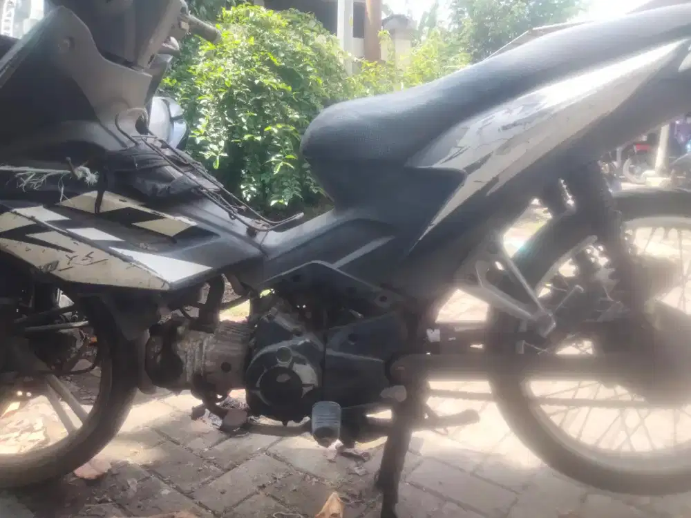 Di jual segera motor Honda Blade