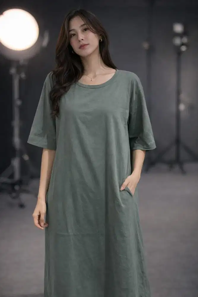 Gaun / Dress / Tunik Wanita Uniqlo Lengan 3/4