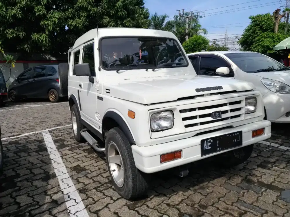 Tinggal pakai KATANA'92. Owner cewek