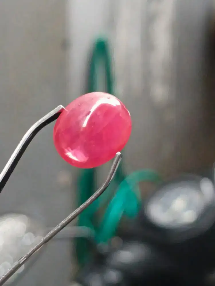 Natural rubby h.a 12 ct up Madagaskar