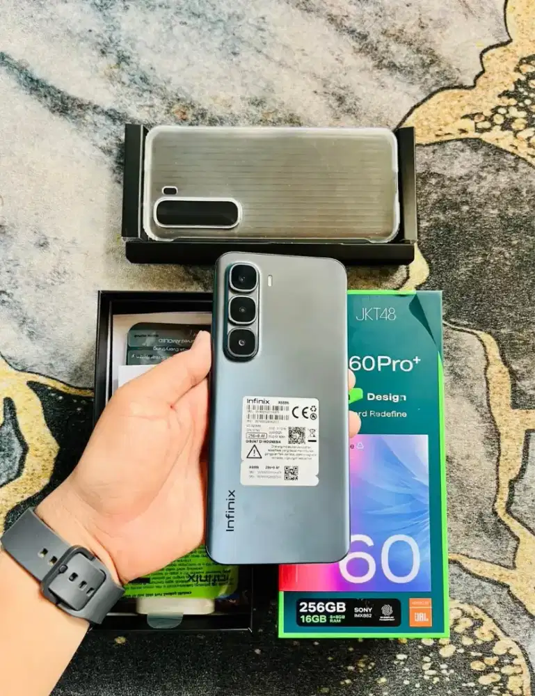Infinix hot 60 pro plus 8/256 gb lengkap mulus 100%