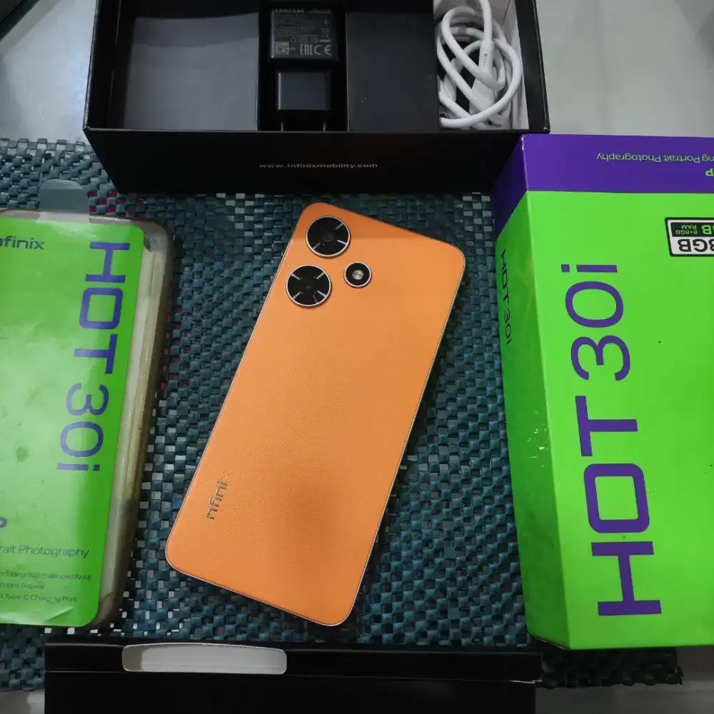Infinix Hot 30i 8/128Gb Fullset, bisa TT